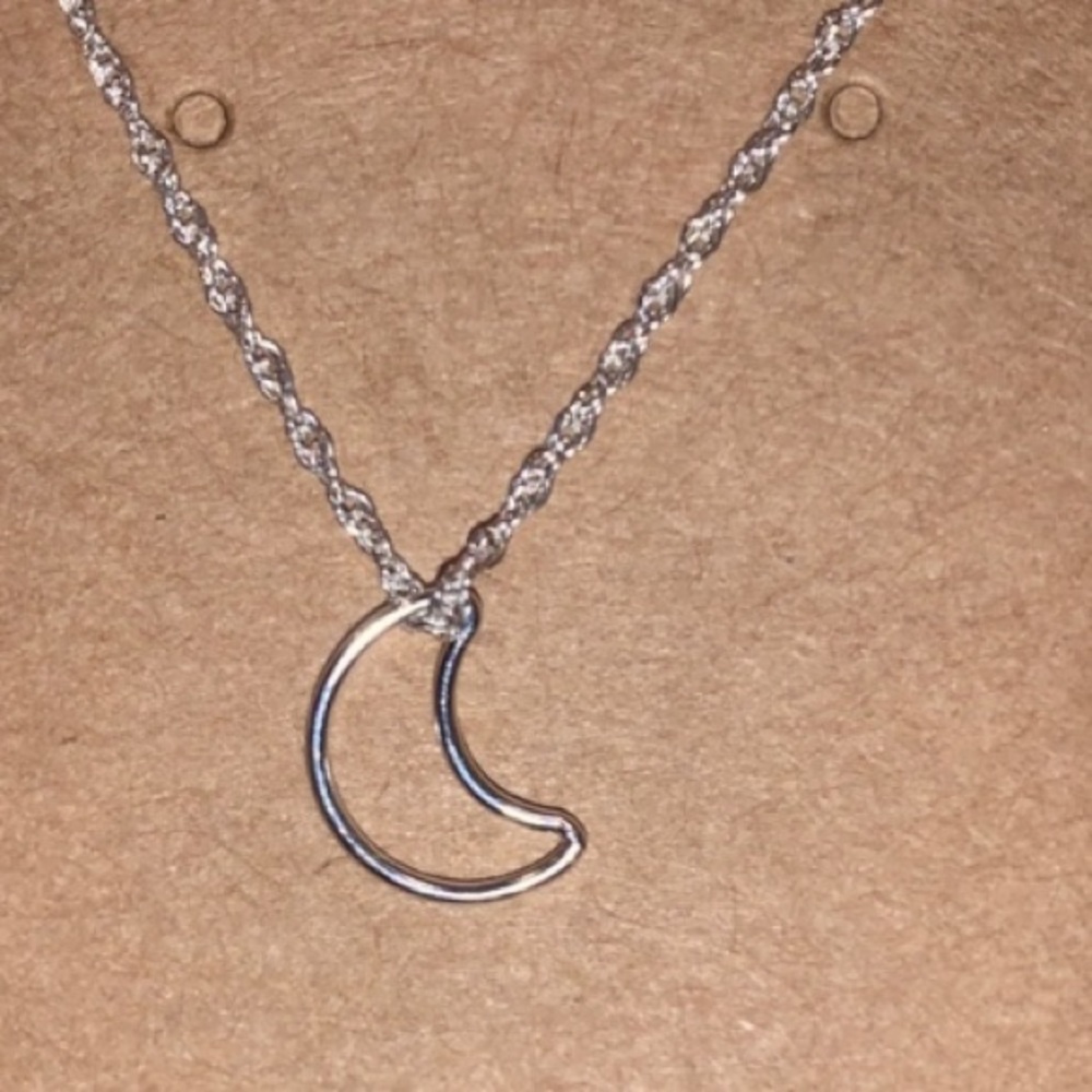 Sterling silver Stevie pendant